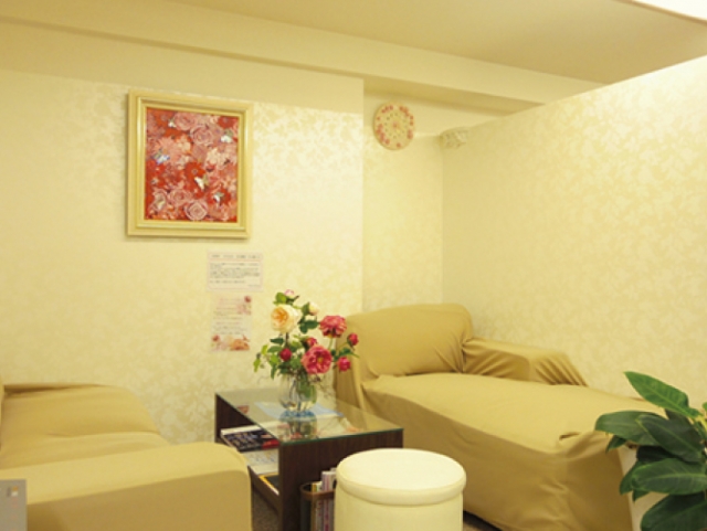 オンディーヌプラチナム金山本店