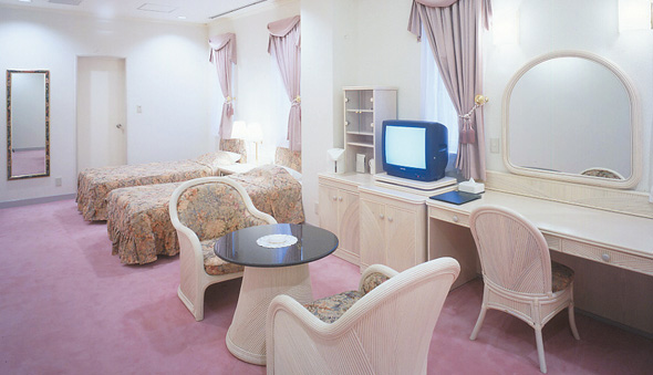 イズモホール 豊川