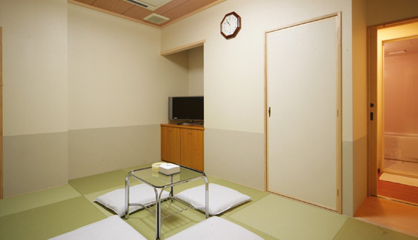 イズモホール 豊川