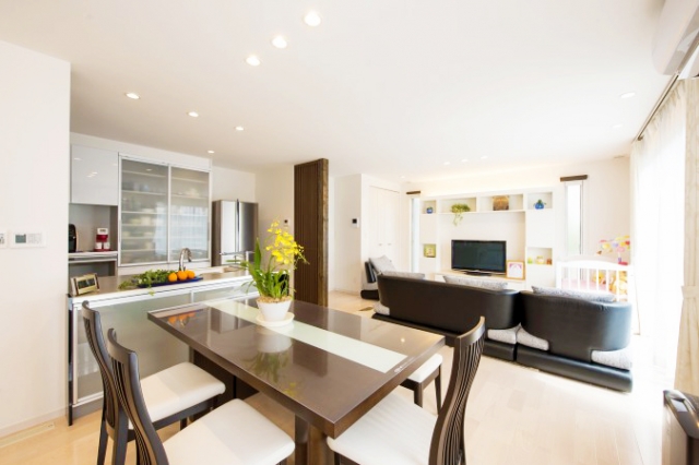 株式会社アルプスピアホーム