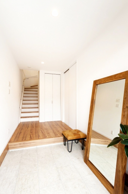 株式会社スズホーム