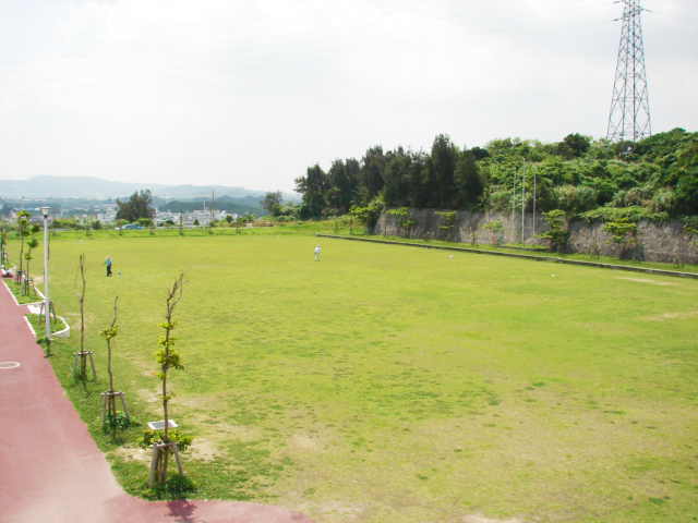 八重瀬町東風平運動公園多目的広場
