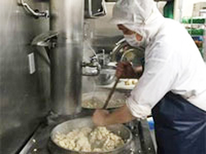 内野家お惣菜 & コロッケファクトリー