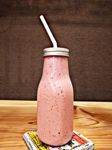 Green Smoothie × bar