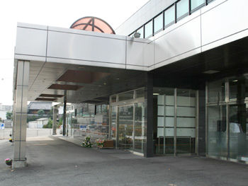 西大和エトワホール