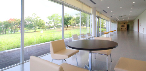 アートハウスおやべ