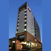 ザ・ビー 六本木