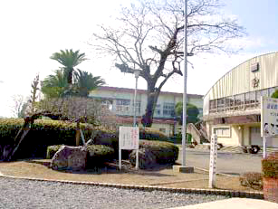 国富町立本庄小学校