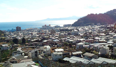 湯河原老人ホーム