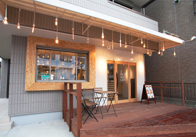 THE BACKYARD CAFE (東京都狛江市/喫茶・カフェ)| e-NAVITA（イーナビタ） - 駅周辺・街のスポット情報検索サイト