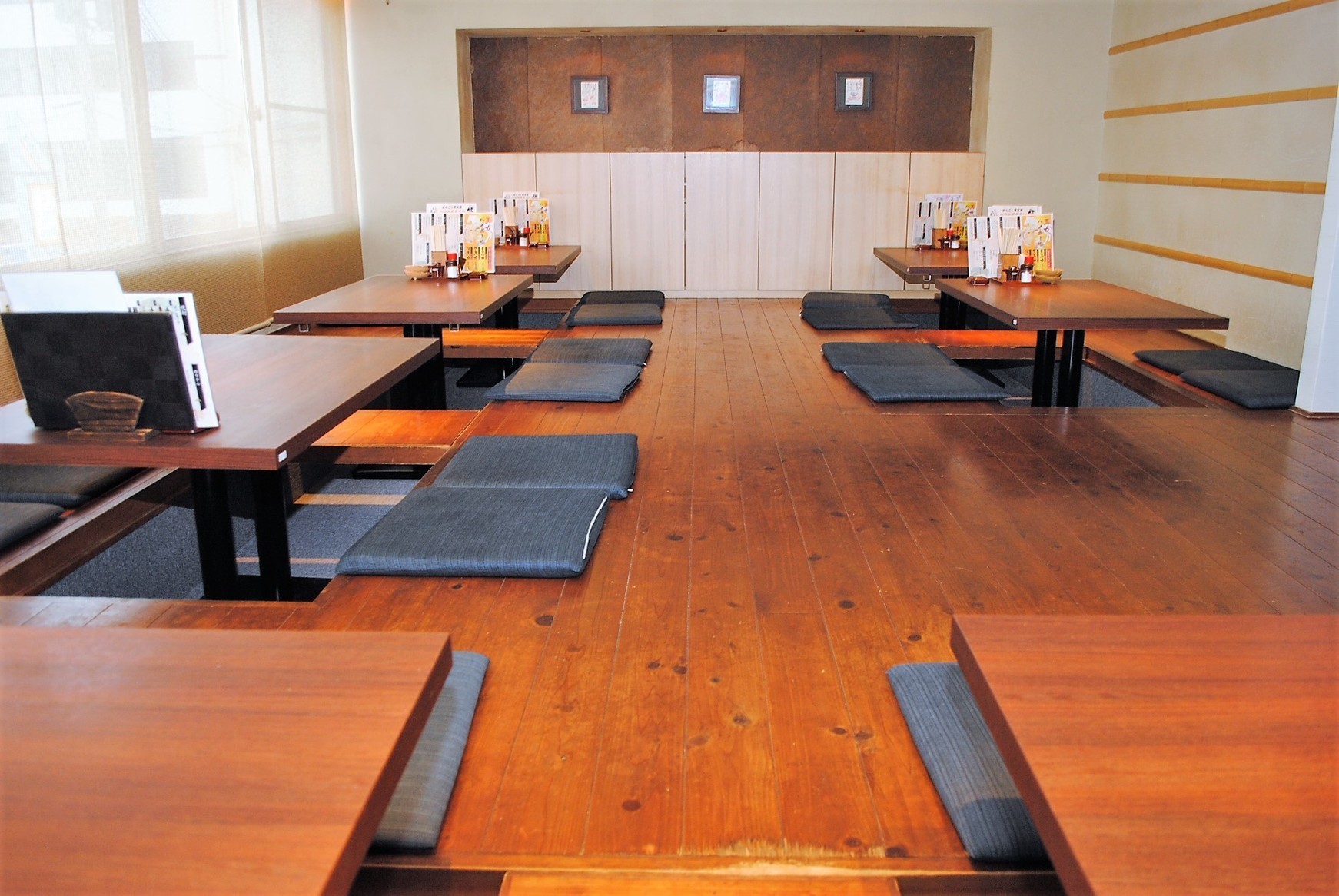 炭焼き酒場 TORI-YA 炭の助