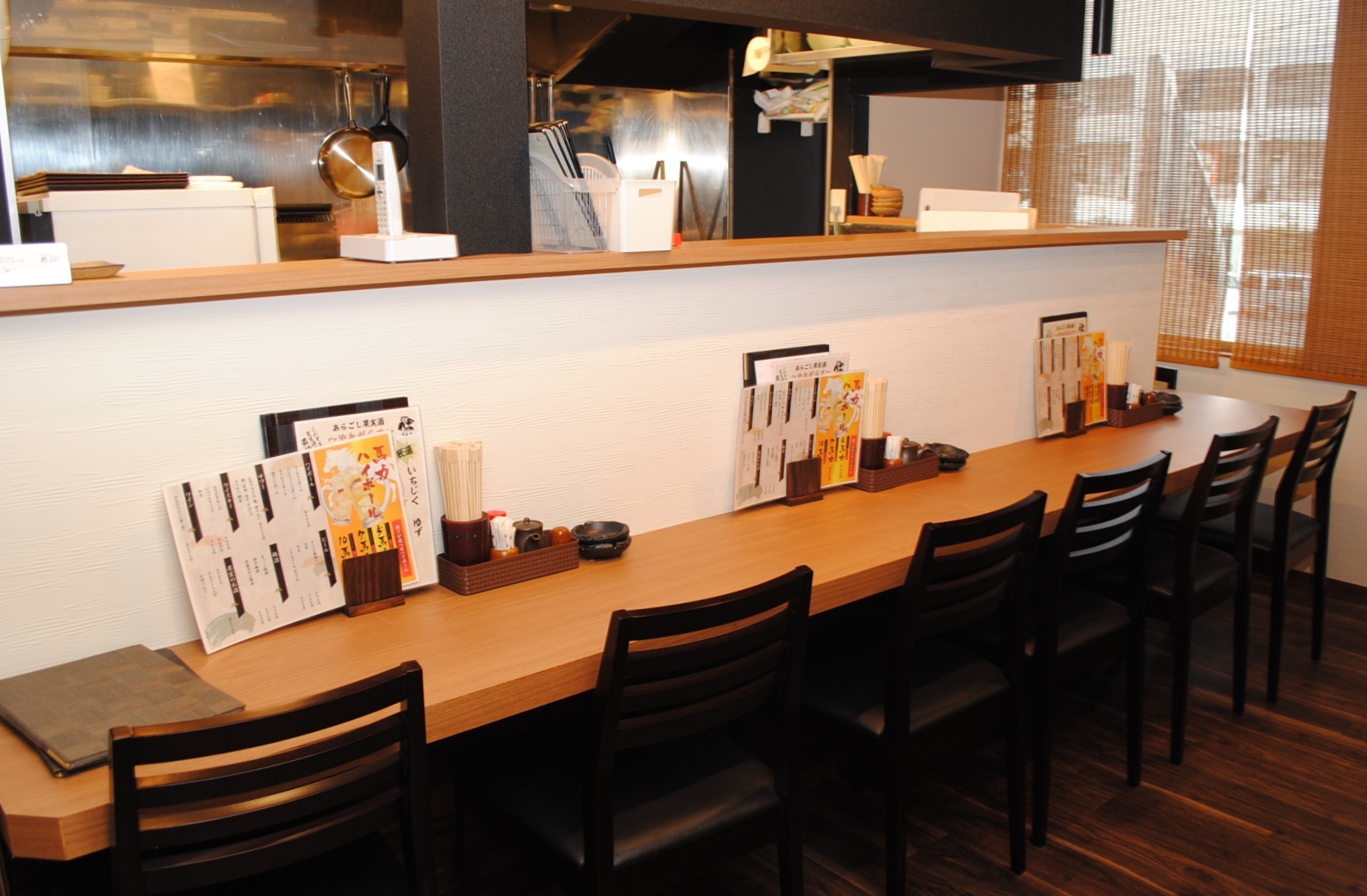 炭焼き酒場 TORI-YA 炭の助