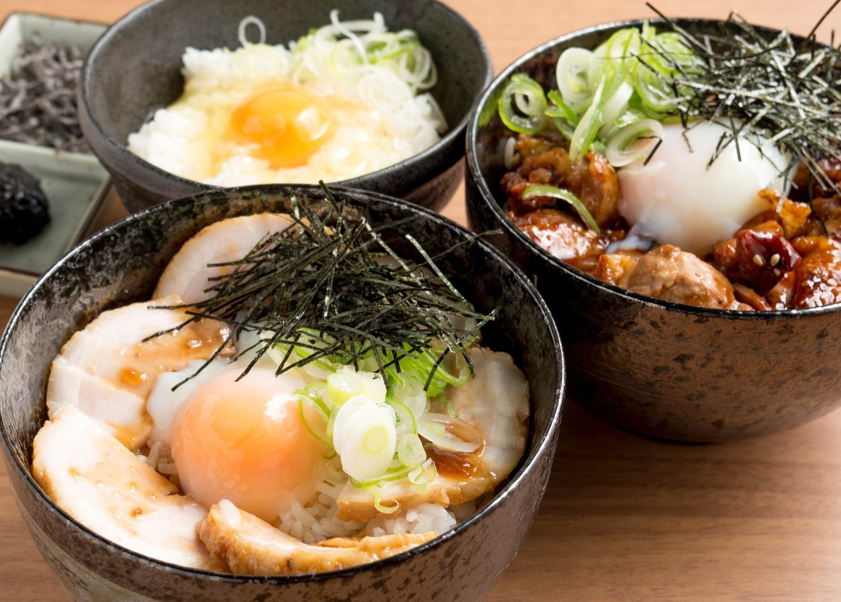 炭焼き酒場 TORI-YA 炭の助