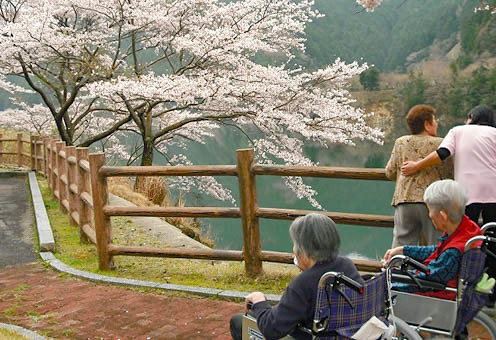 ハーモニーハウス津