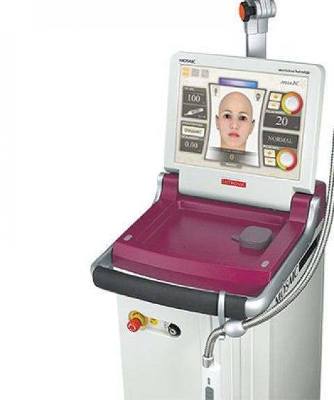 伏見駅前陳皮フ科 形成外科クリニック