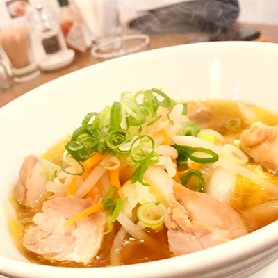 鶏塩ラーメン Hippo 南森町店