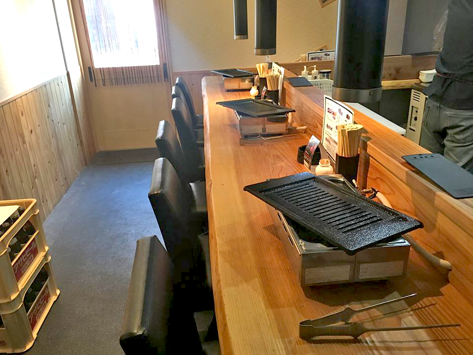 カウンター焼肉 かるび