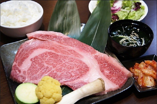 備長炭焼肉 えん