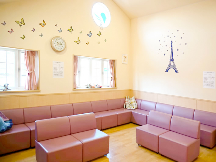 青い鳥こどもクリニック