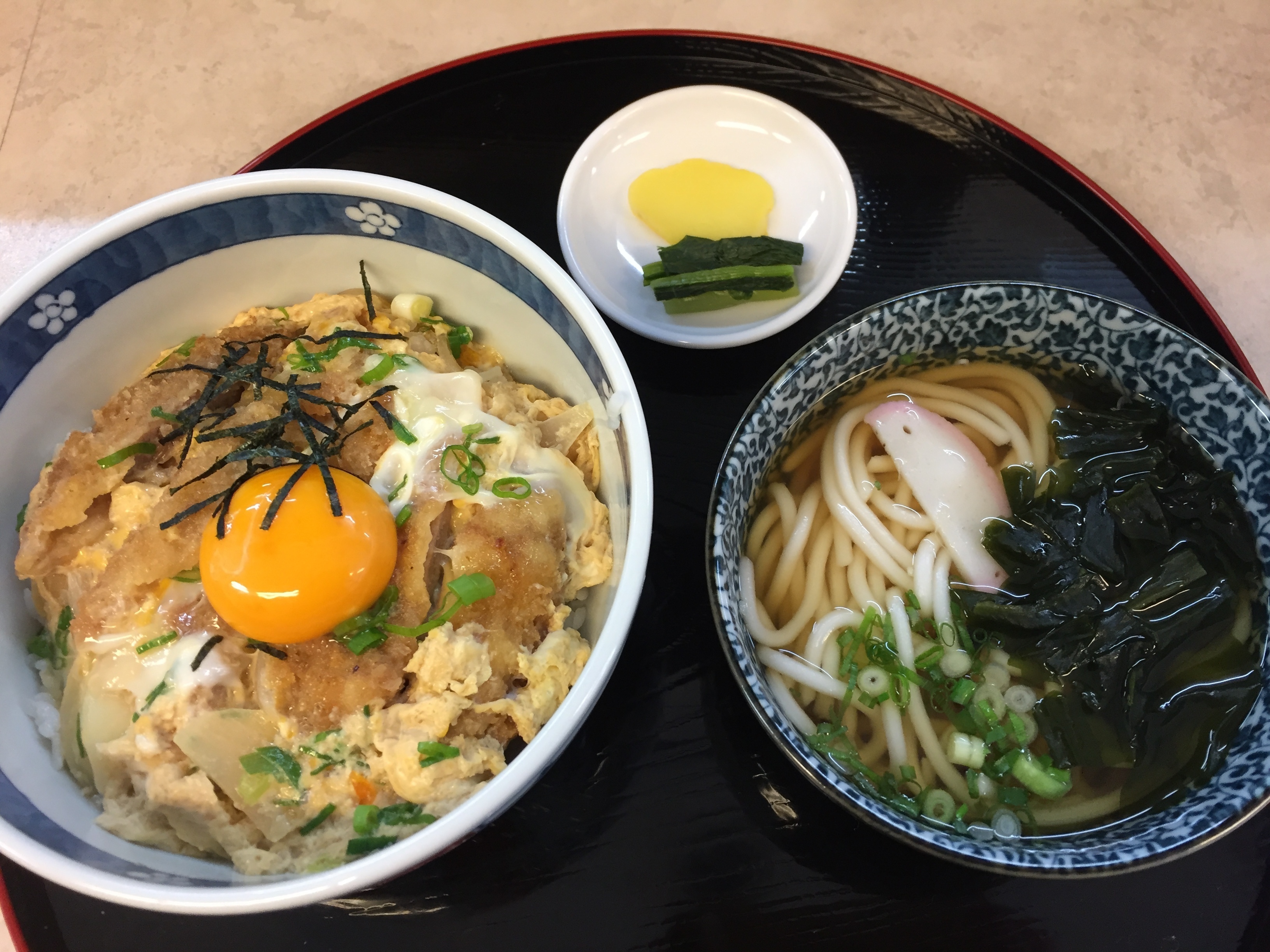 うどん屋 じんぱち