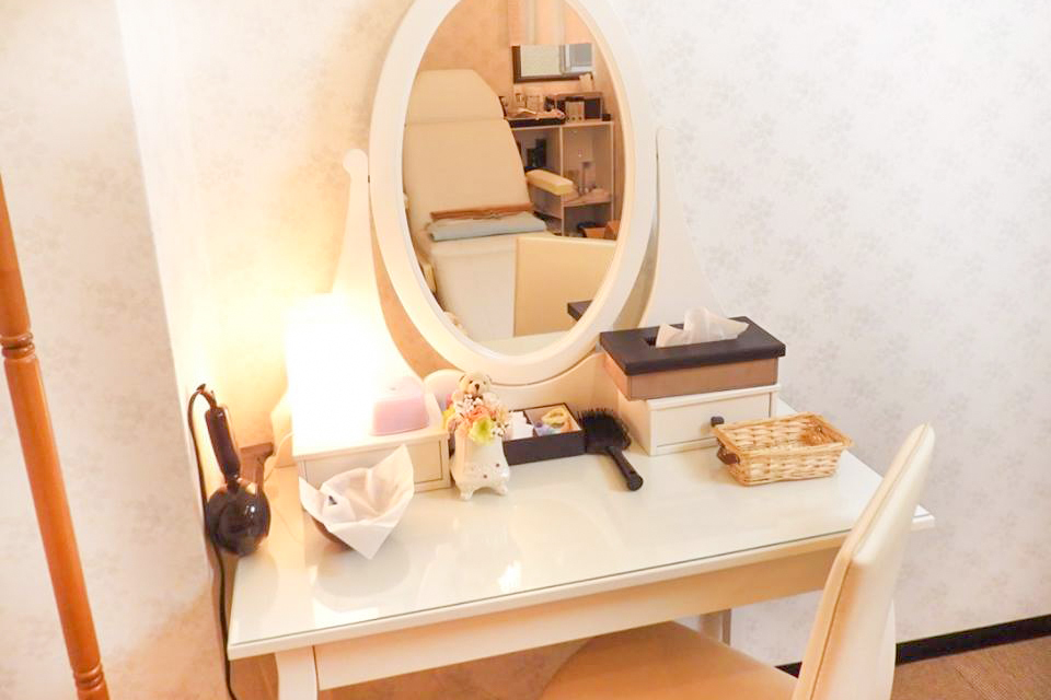 マッサージ・はり治療院 らく