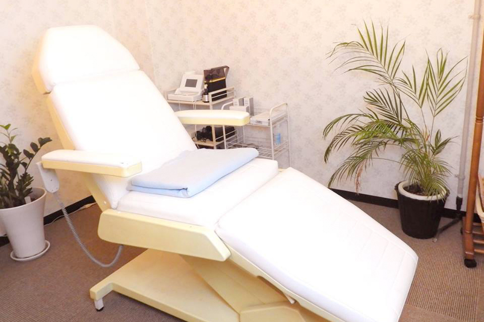 マッサージ・はり治療院 らく