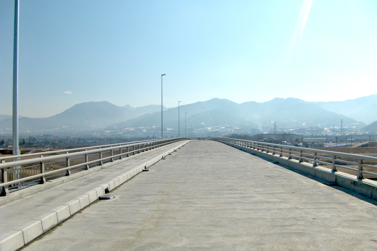 株式会社飯塚工業