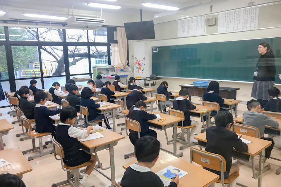 香里ヌヴェール学院 小学校