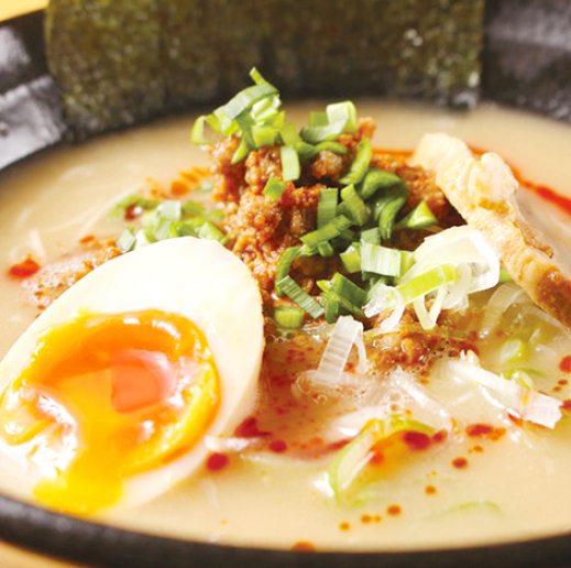 博多とんこつラーメン とんび
