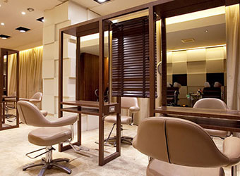 Hair & Make Aarc 甲東園店