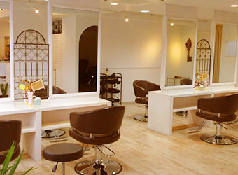 Hair & Make Aarc 甲東園店