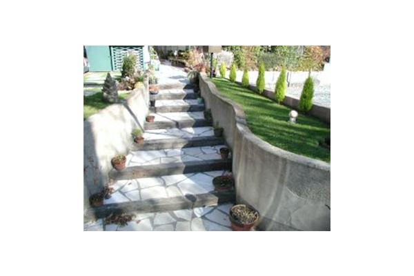 有限会社ホームクリエ