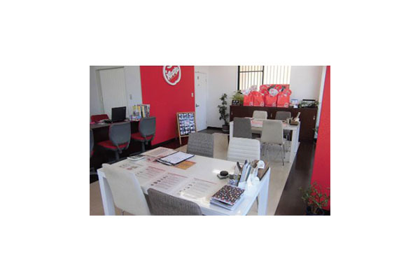 アップル 半田店