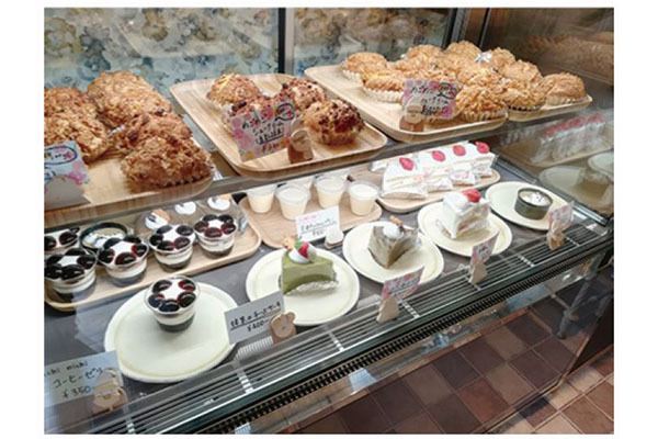 菓子幸房 めごめご