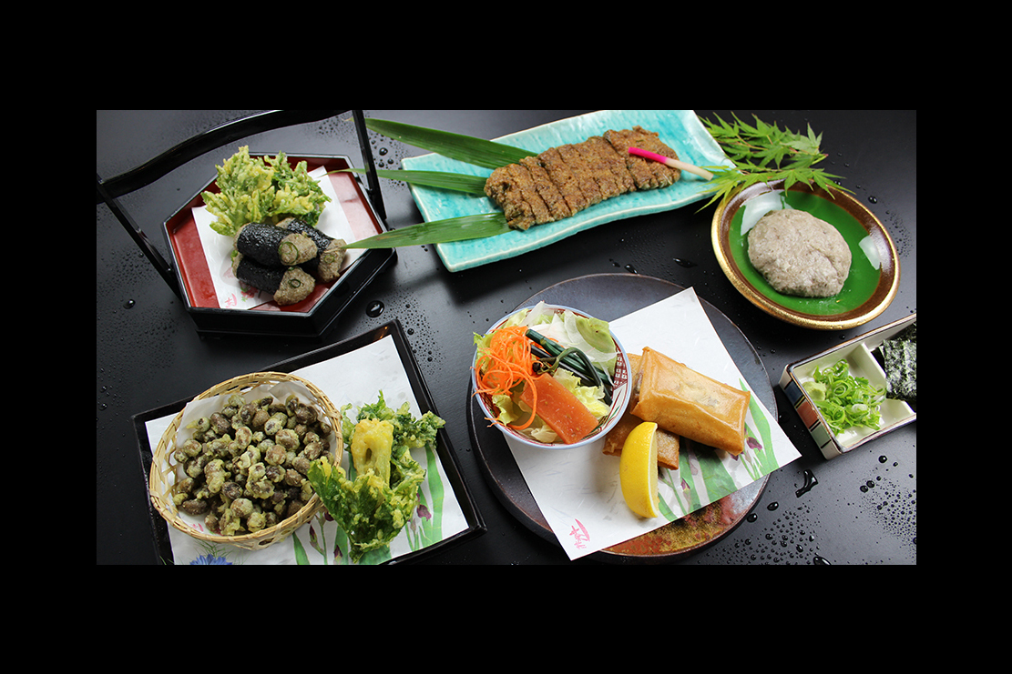 茶茶 鈴鹿山麓店