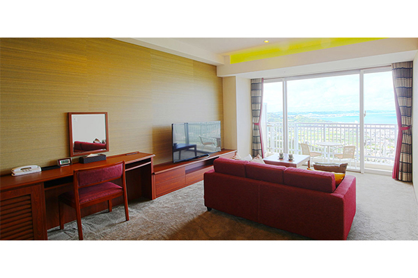 ユインチホテル南城