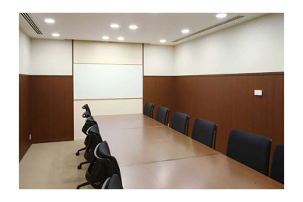 ハートンホール本町