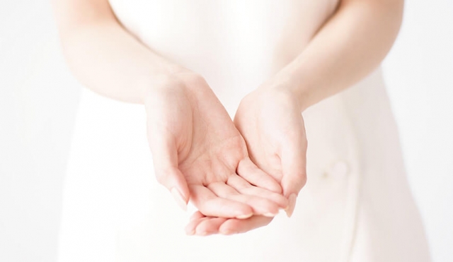 POLA エステイン エミ