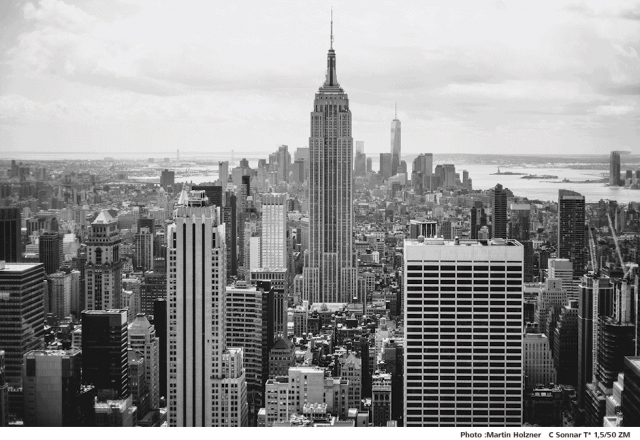 株式会社コシナ 本社