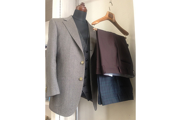 オーダースーツ ペペロンチーノ サルト