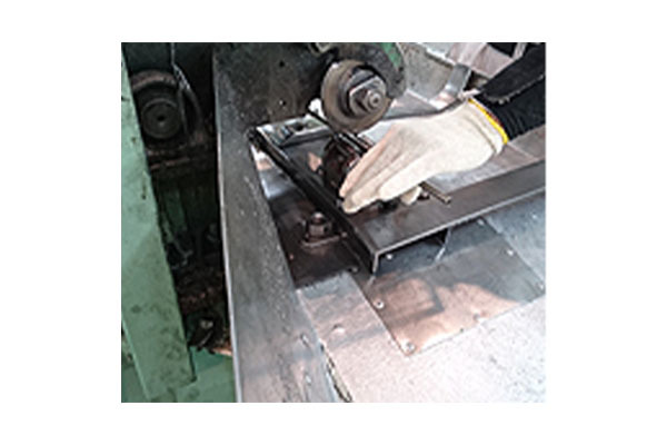 株式会社岡島パイプ製作所