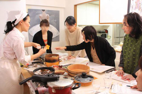 北浜伝統ヨガスタジオ