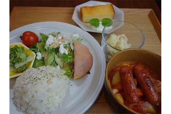 cafe&workspob Polyphony