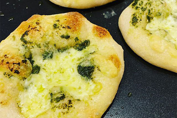 桜天然酵母パン びおりーの