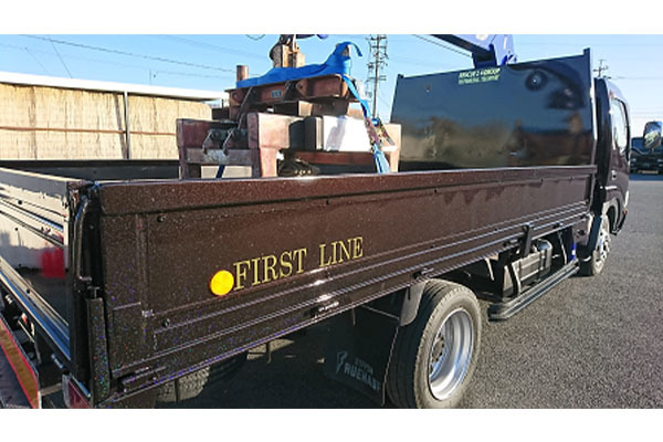 株式会社FIRST・LINE