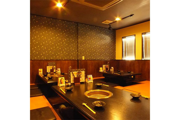 焼肉・ホルモン よつば