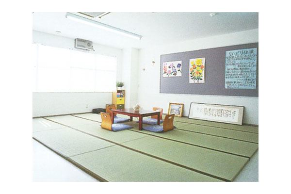 前島ふれあいセンター