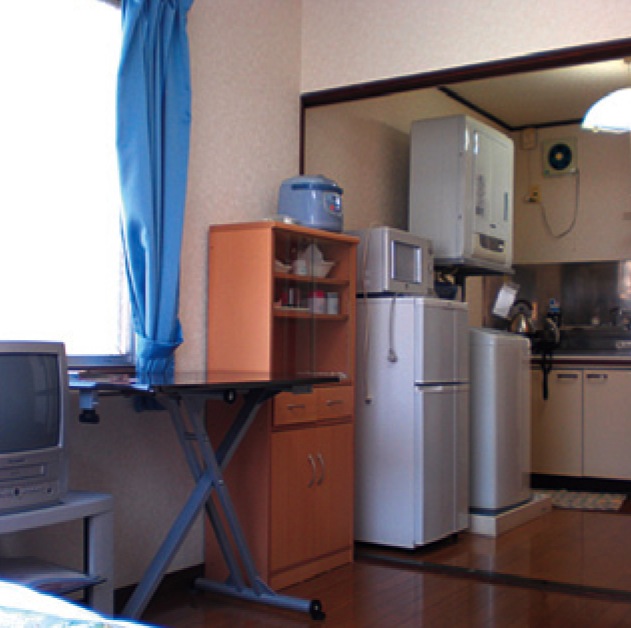 ウイークリーレイクサイドコーポ