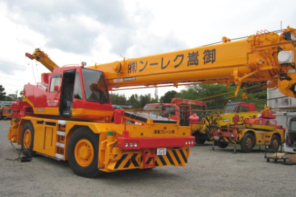 御嵩クレーン株式会社 本社