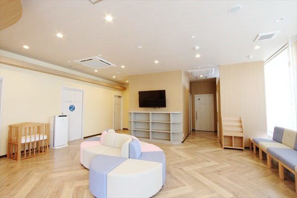 たるさかこどもクリニック